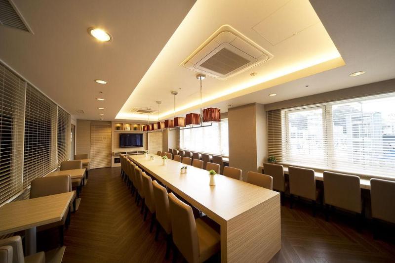 Fotos del hotel Sotetsu Fresa Inn Yokohama Totsuka:  11