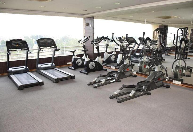 호텔 St Laurn The Spiritual Resort