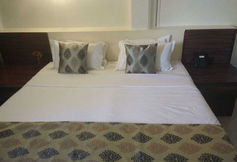 Strand Hotel, Colaba
