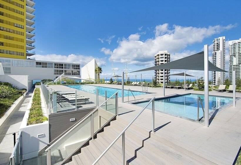 هتل Ultiqa Air On Broadbeach