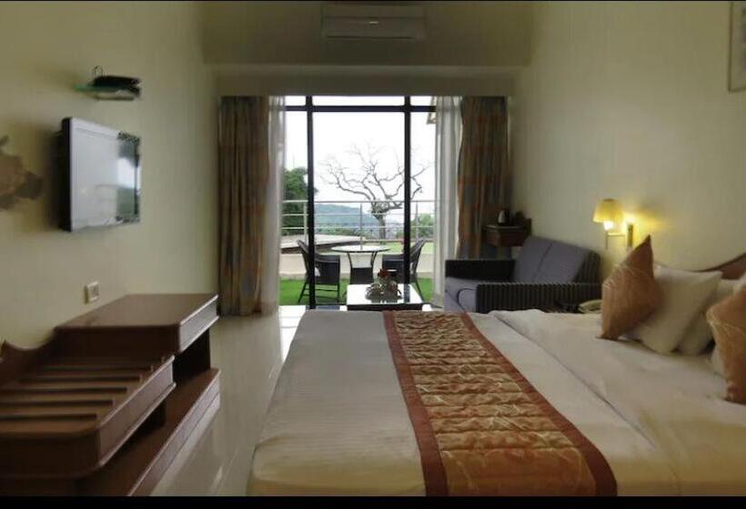 هتل Valley View Beacon Resort, Mahableshwar