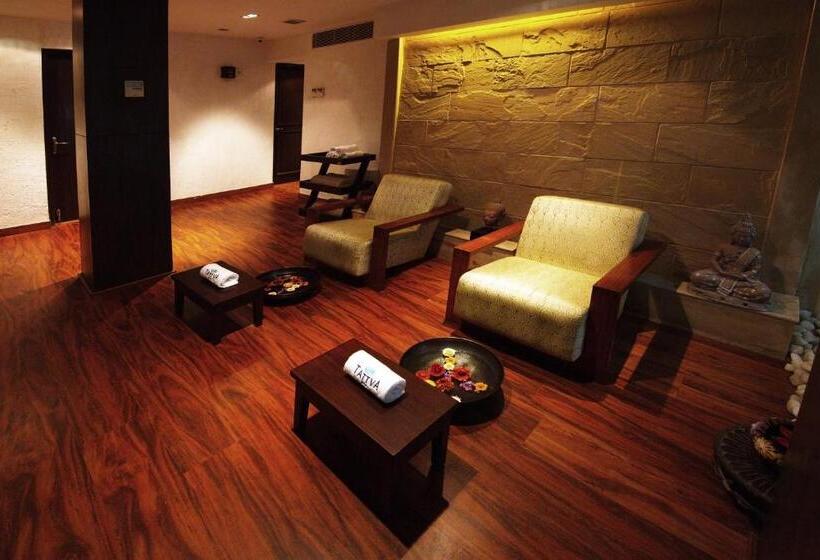 אתר נופש Lemon Tree Hotel, Tarudhan Valley, Manesar