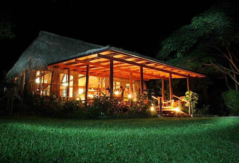 استراحتگاه Matava   Fiji...untouched