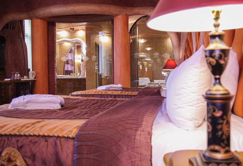 Royal Spa & Hotel Resort