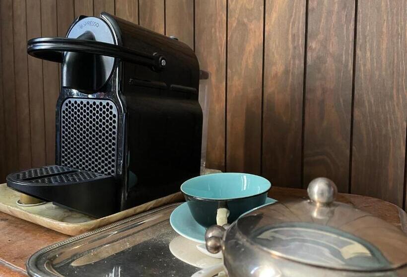 تختخواب و صبحانه Chateau De Vaugelas Charmant Domaine Près De Valence