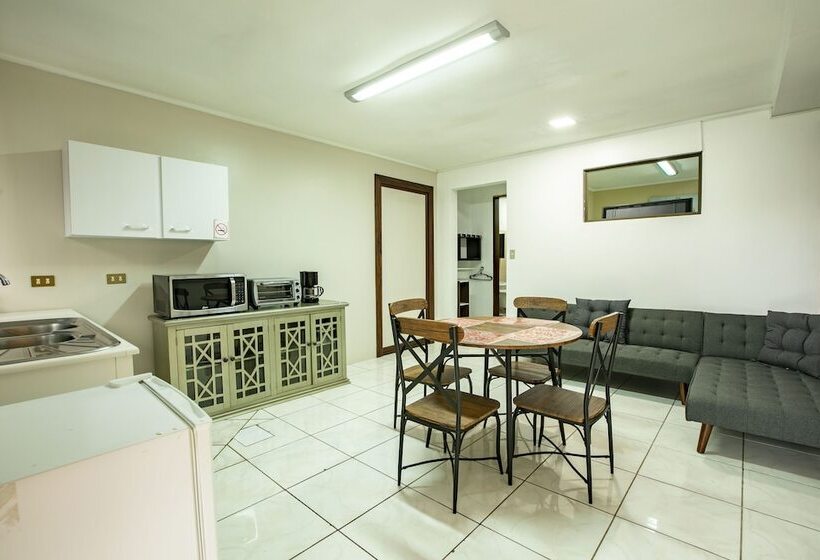 Coati Arenal Lodge