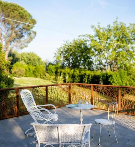 ホテル Agriturismo Bellandi