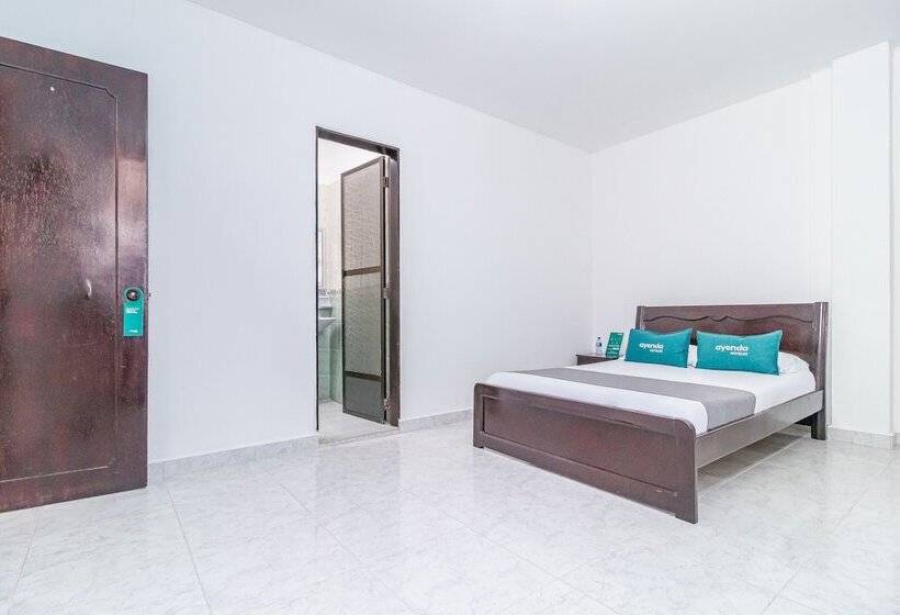 هتل Ayenda Vanguard