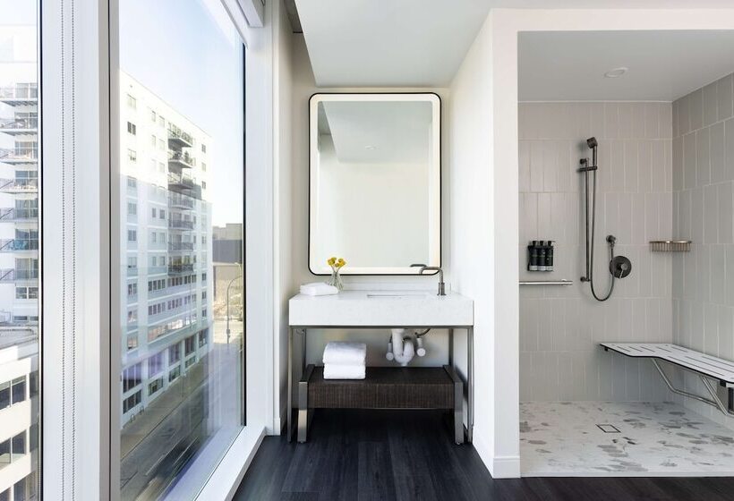 هتل Hyatt Centric Congress Avenue Austin