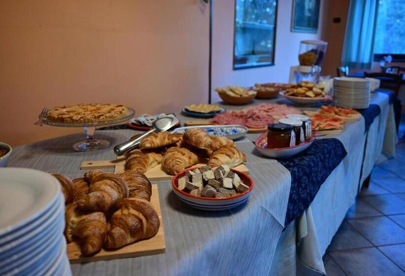 هتل Villa Paradiso