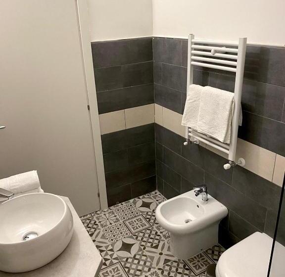 بنسيون Habitat Luxury Suites