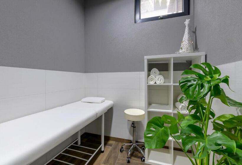 هتل Aquamarine   Wellness & Spa