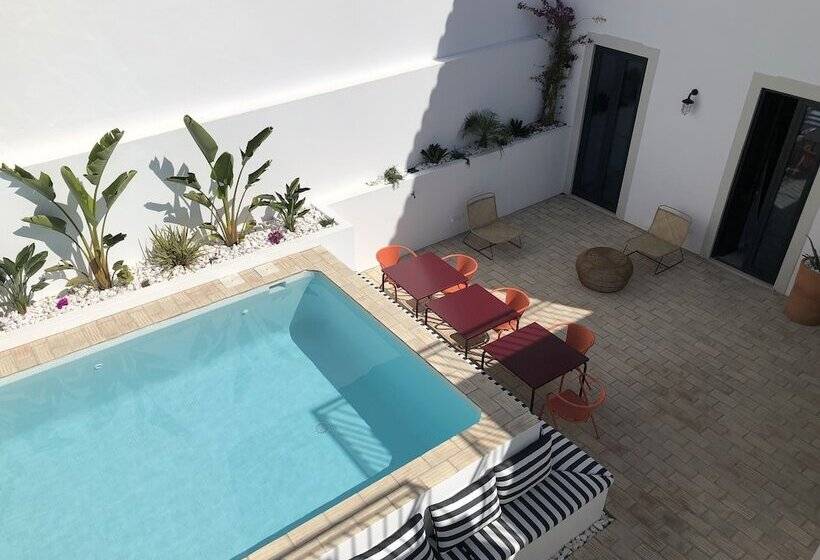 هتل Casa Rosa Villa With Pool In Olhao Centre