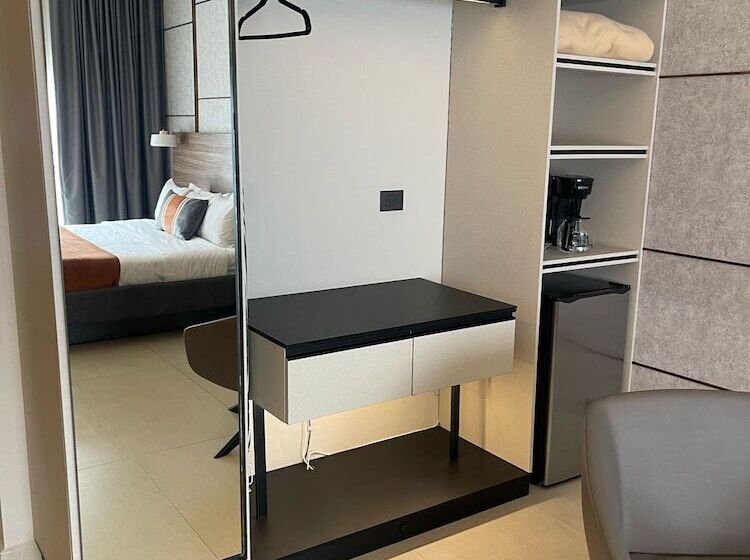 فندق Casino Vía Dorada