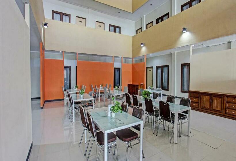 فندق Collection O 91617  Mutiara Lombok