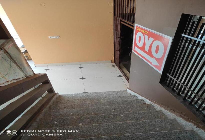 בית מלון כפרי Oyo 86772 V S