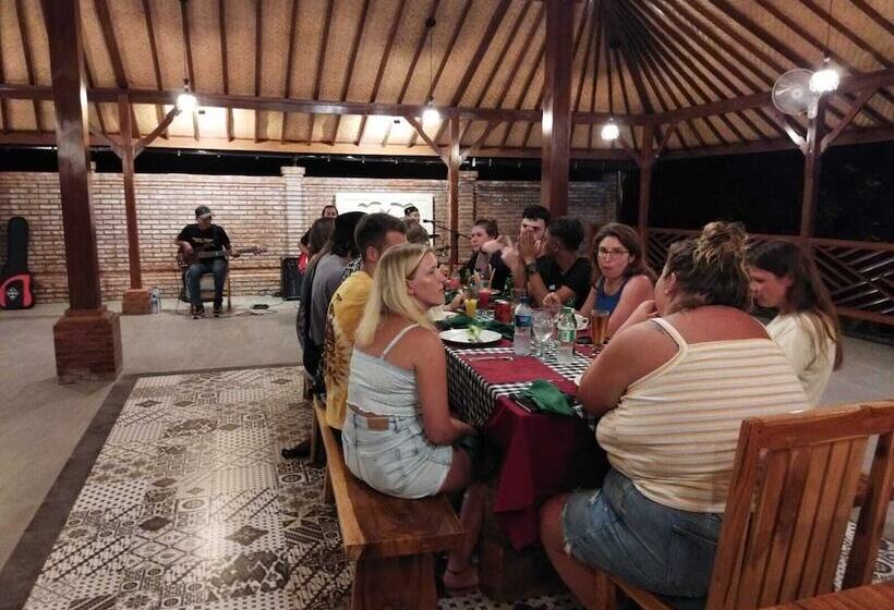 فندق The Bali Menjangan Boutique Villas & Dive Center