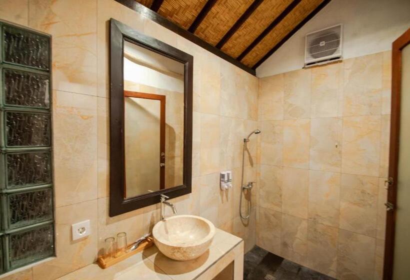 فندق The Bali Menjangan Boutique Villas & Dive Center