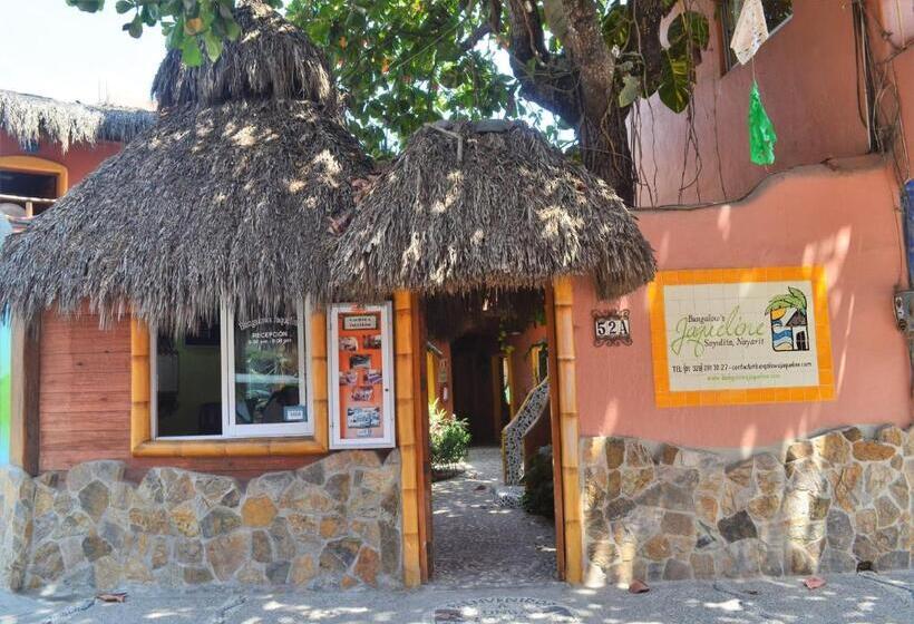 هتل Bungalows Jaqueline