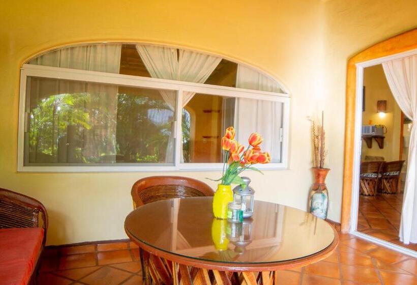 هتل Bungalows Jaqueline