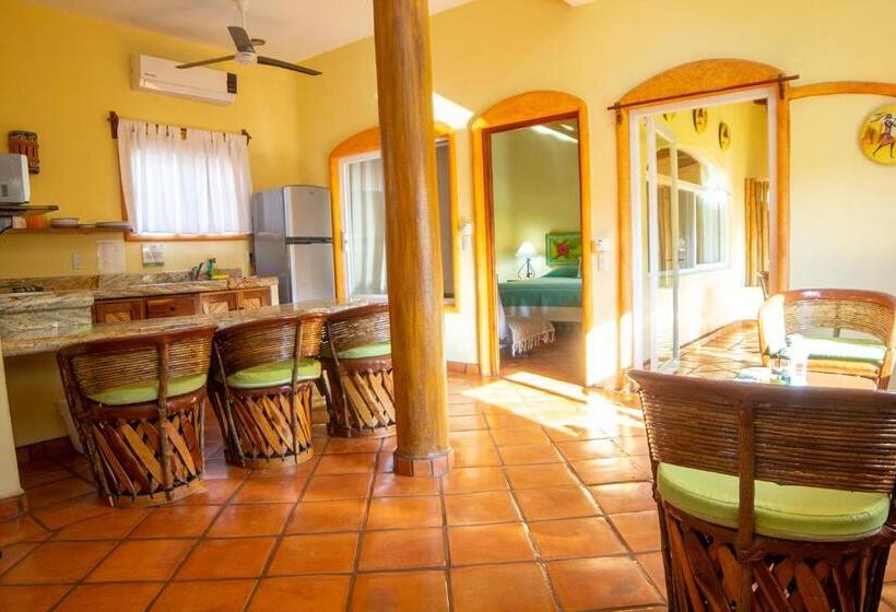 هتل Bungalows Jaqueline