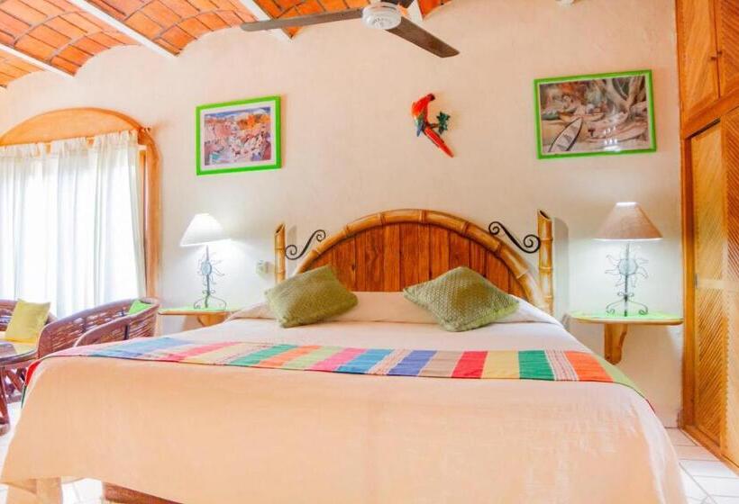 هتل Bungalows Jaqueline