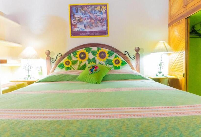 هتل Bungalows Jaqueline