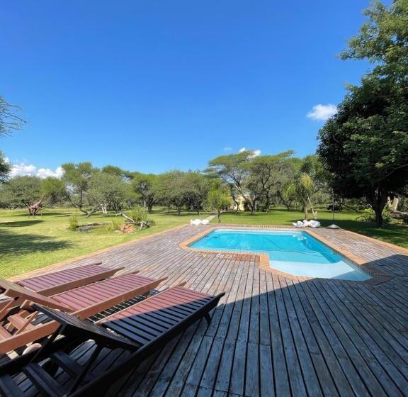 هتل Ngangane Lodge & Reserve