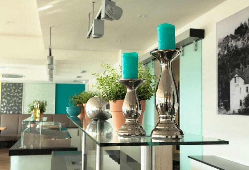 בית מלון כפרי Deynique