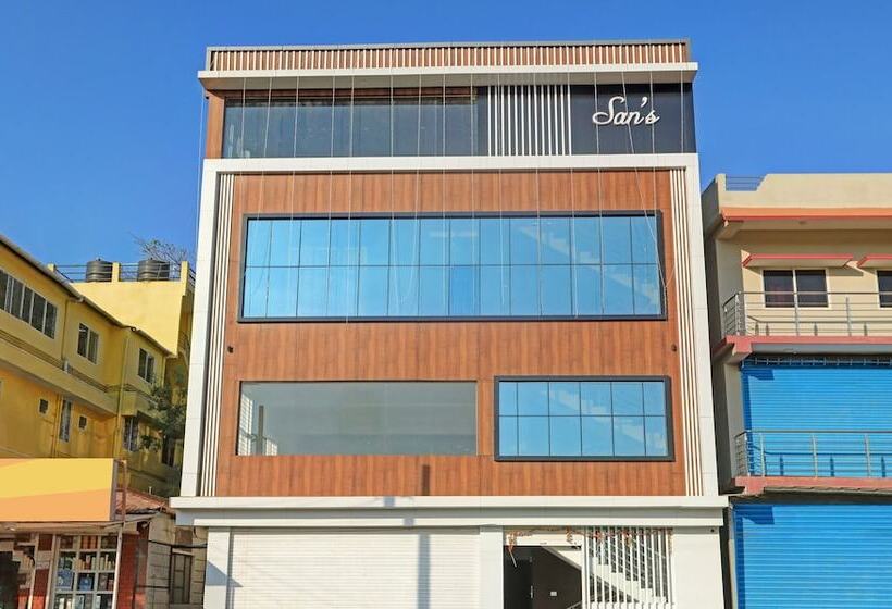 هتل Treebo Sans Sarav Kushalnagar