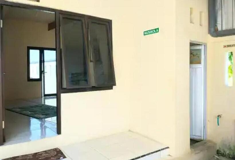 Reddoorz At Hotel Nuansa Ngawi