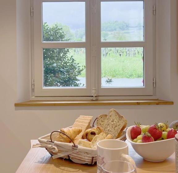 ベッドアンドブレックファースト Petit Monlot   Saint Emilion