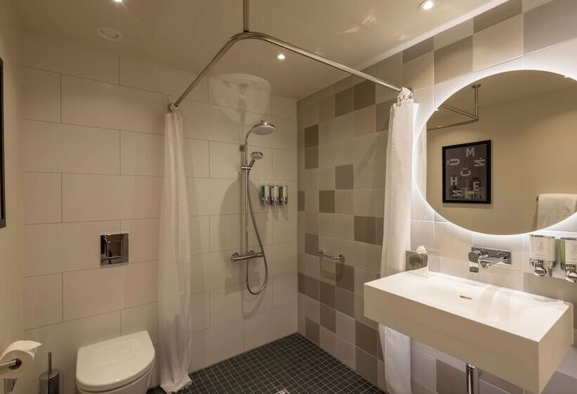 ホテル Hampton By Hilton Munich City North