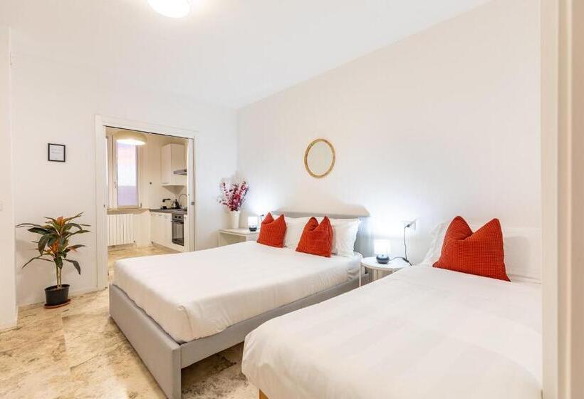 פנסיון L Acqua E La Pietra