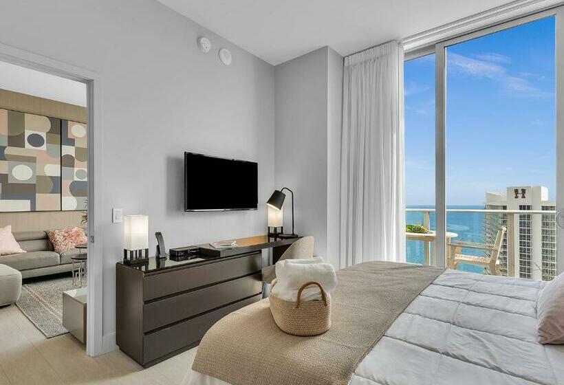 5 Star Hollywood Penthouse Breathtaking Ocean View Brand New 2br Bth