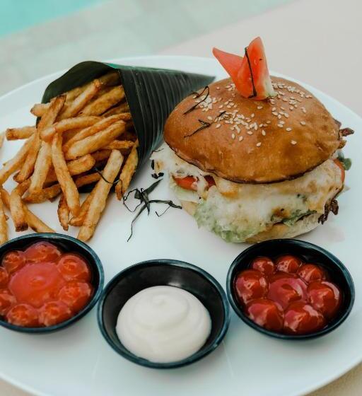 בית מלון כפרי Amazing Lombok Resort