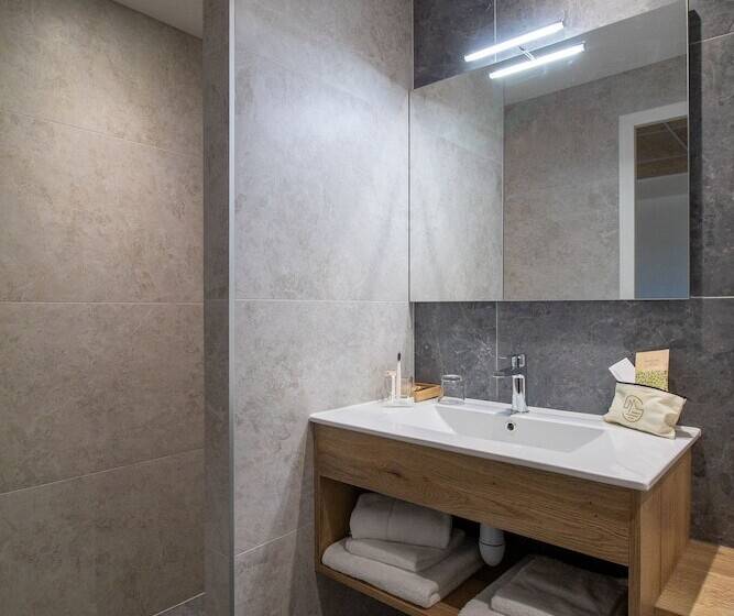 ホテル Shana Hôtel & Résidence