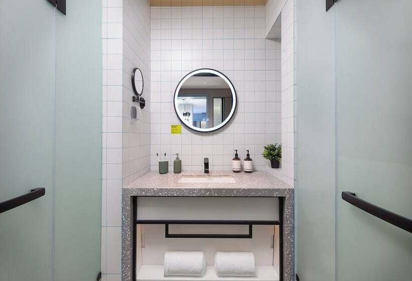 Lyf By Ascott Hongqiao Shanghai Necc