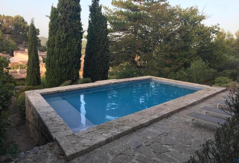 پانسیون Le Clos Des Merveilles