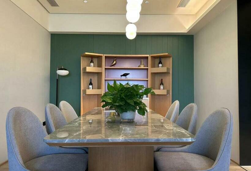 فندق Sunstone Plaza