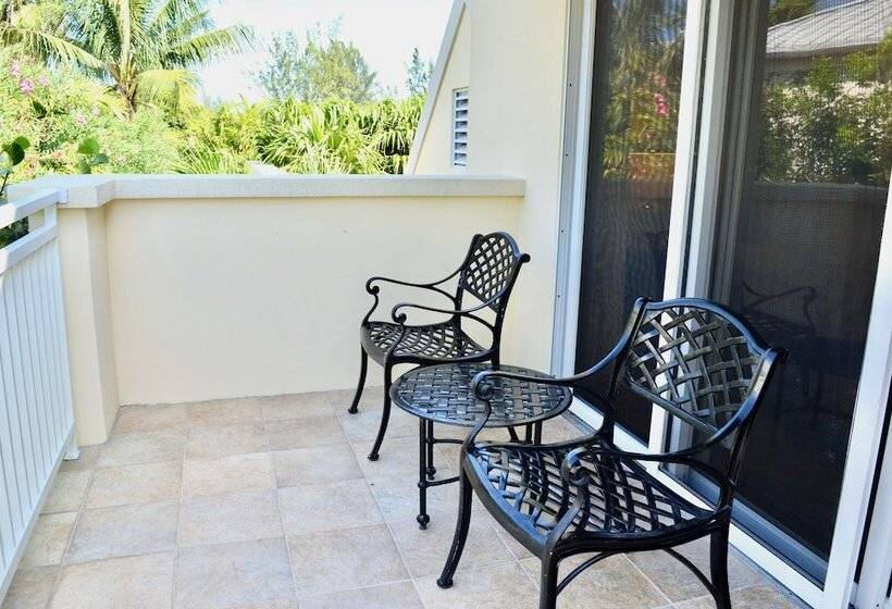 هتل Bungalows At Windsong On The Reef
