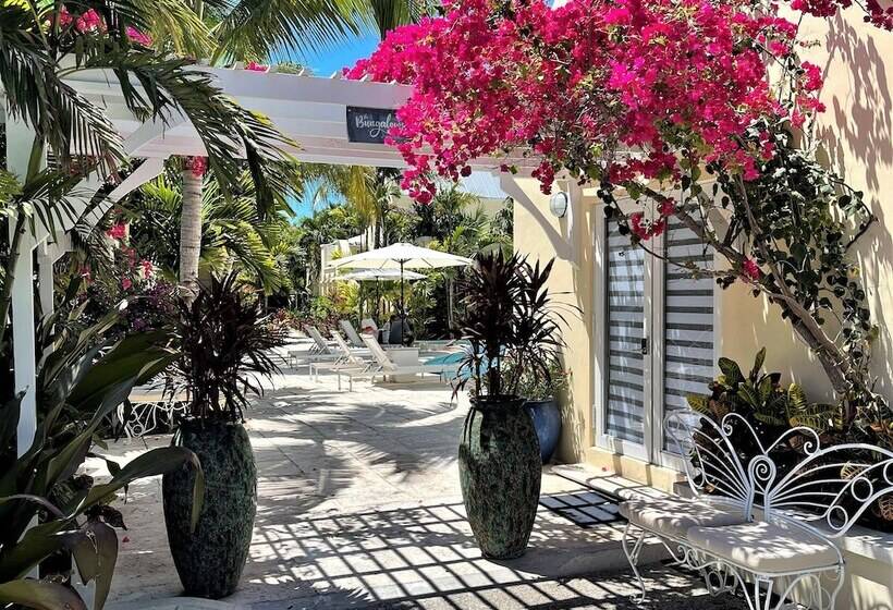 هتل Bungalows At Windsong On The Reef