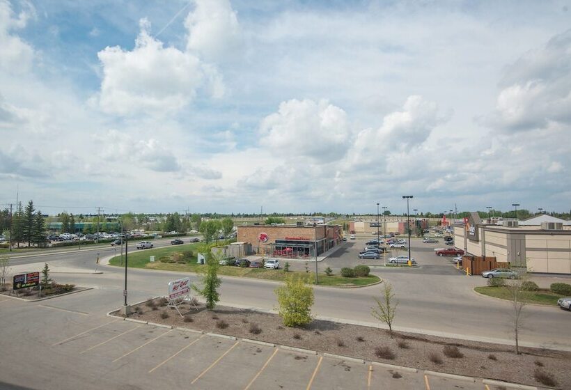 בית מלון כפרי Four Points By Sheraton Saskatoon