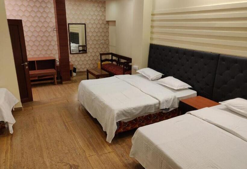 Fotos del hotel H R Palace:  29