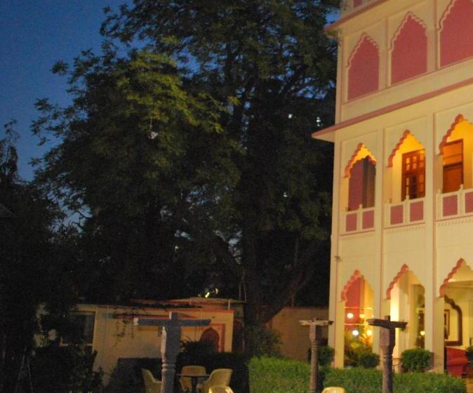 Fotos del hotel H R Palace:  31