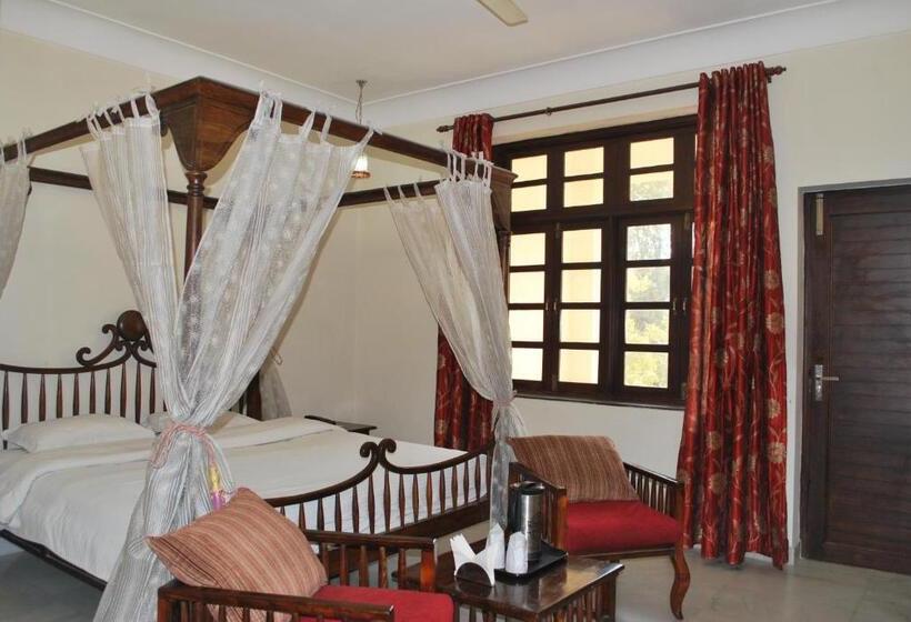 Fotos del hotel H R Palace:  26