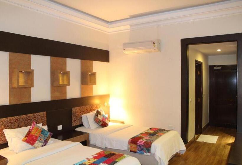 Fotos del hotel H R Palace:  21