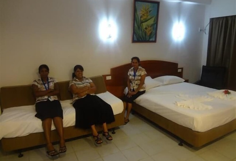 هتل Nadi Downtown