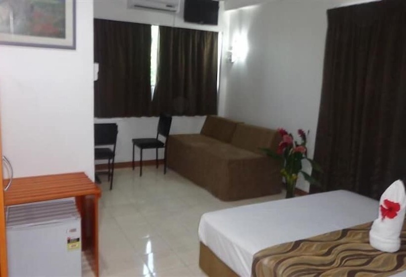 هتل Nadi Downtown