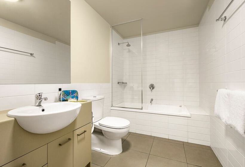 فندق Quest Shepparton